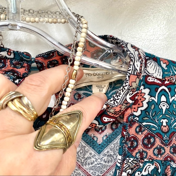 Sweet BOHO peasant blouse w gypsy long sleeves w folk/prairie floral vibe 🦋✨ - Picture 4 of 16